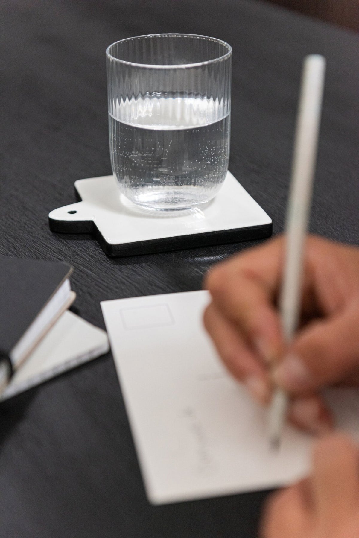 J-Line Kyle Water Glass 26 cl Transparent